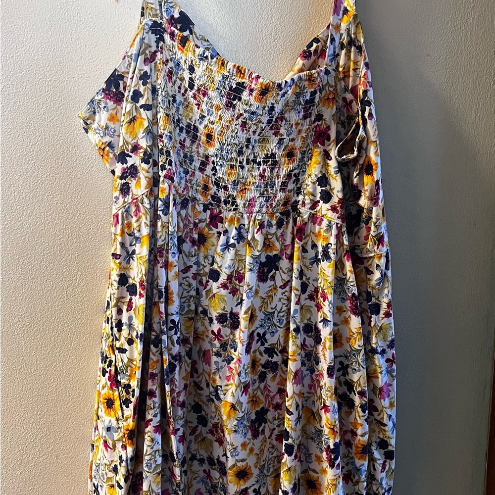 Old Navy Tie shoulder fit and flare floral cami mini dress